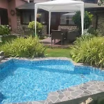 בית הארחה Boina House 3*