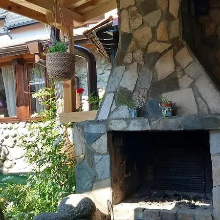 Boina House Konukevi