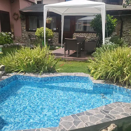 Гостьовий будинок Boina House 3*