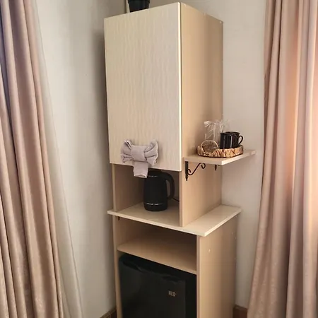 Πανσιόν Boina House 3*